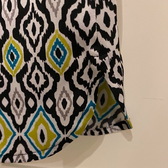 JONES NEW YORK SIGNATURE beautiful eye-popping Blouse! - Picture 4 of 6